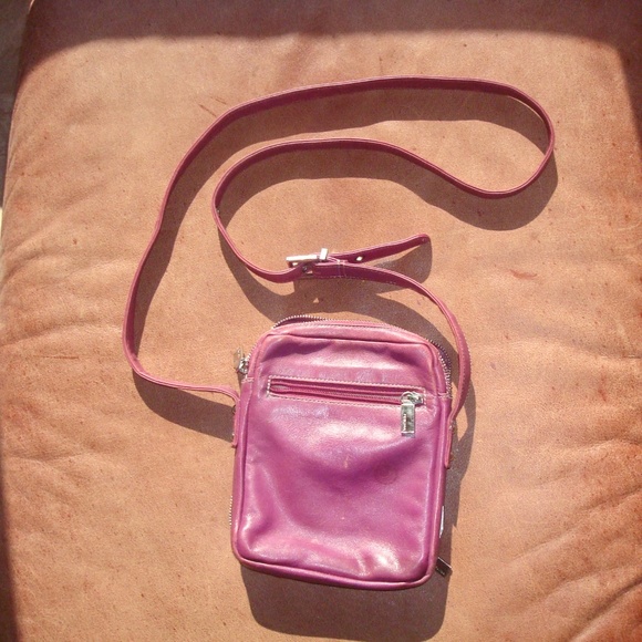 Perlina Handbags - Perlina Over the Shoulder Bag - Fuchsia